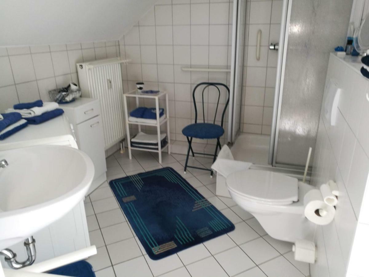 2-Zimmer Ferienwohnung Im Zentrum Von Binz Esterno foto