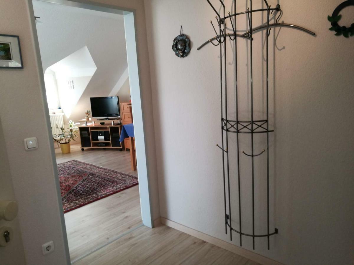 2-Zimmer Ferienwohnung Im Zentrum Von Binz Esterno foto